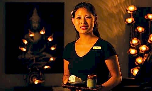 SukhoThai Staff